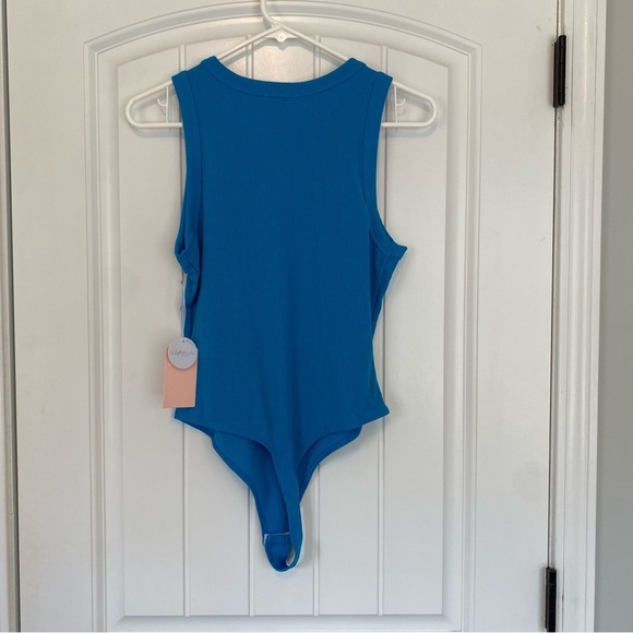 Blashe Women's Blue Tank Top Body Suit Size Medium NWT - Picture 4 of 10